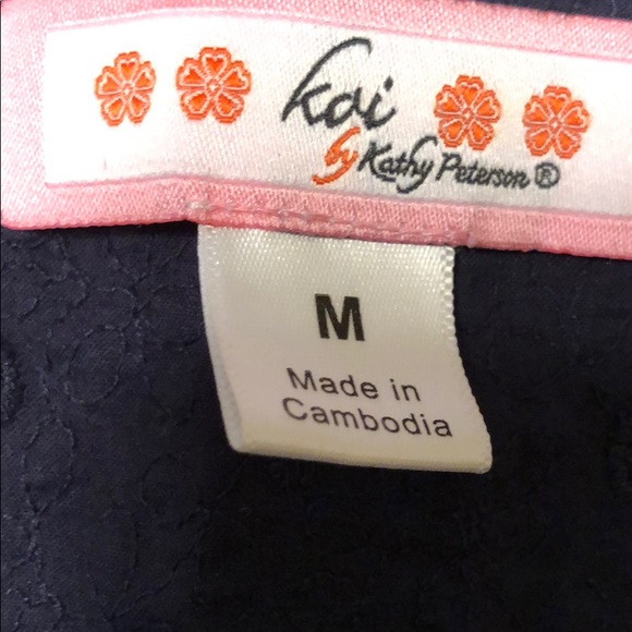 KOI Navy Blue Scrub Top - Picture 3 of 5